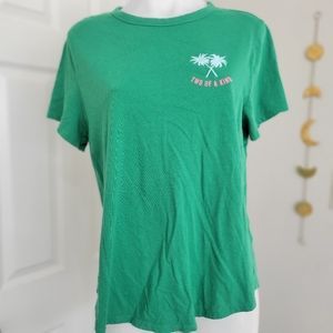 Old Navy Everywear TShirt 'Two Of A Kind' Palm Tree Patch Green L EUC